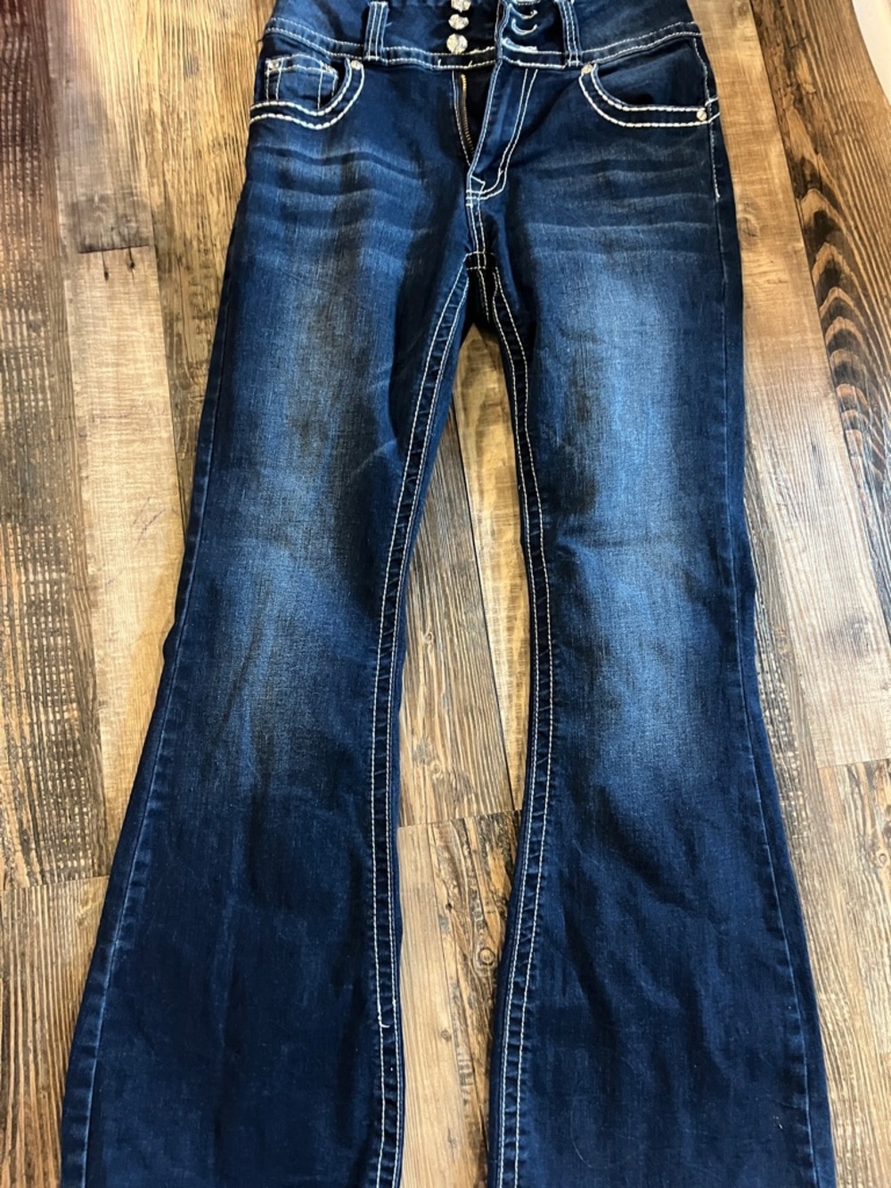 High-Rise Flare Jeans in Dark Blue
